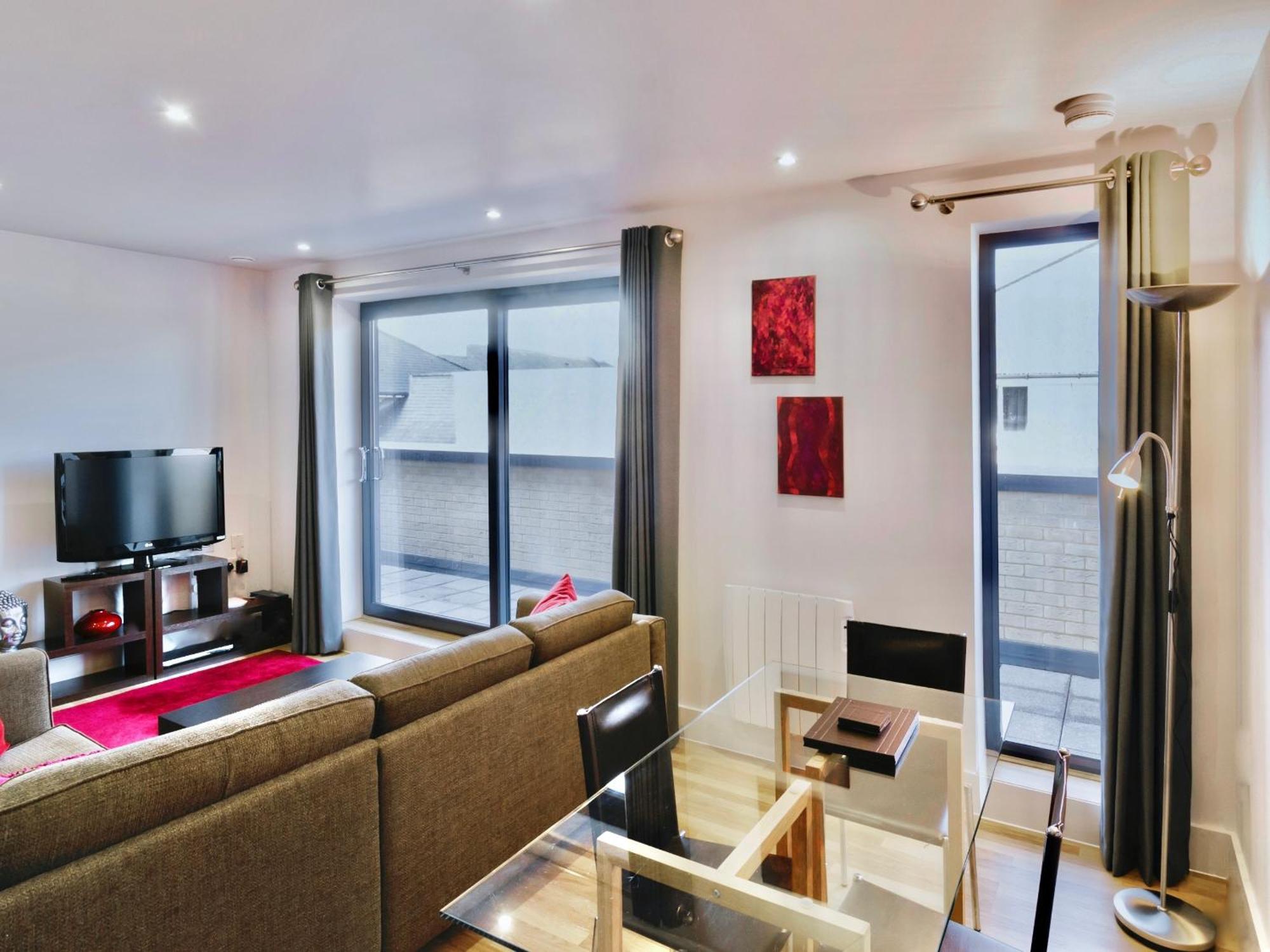 Your Space Apartments - Eden House CBG Dış mekan fotoğraf