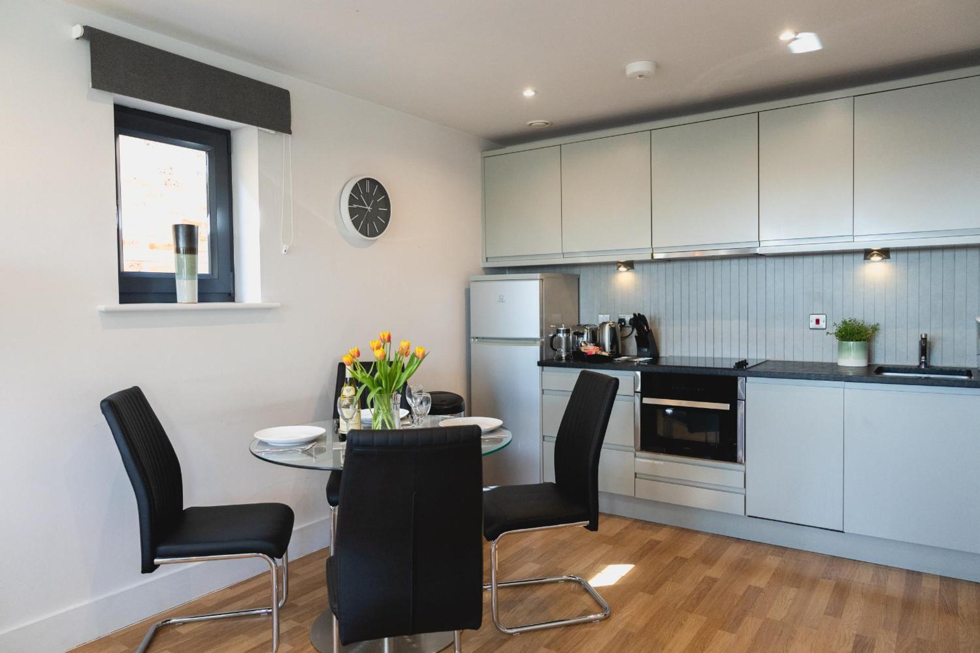 Your Space Apartments - Eden House CBG Dış mekan fotoğraf